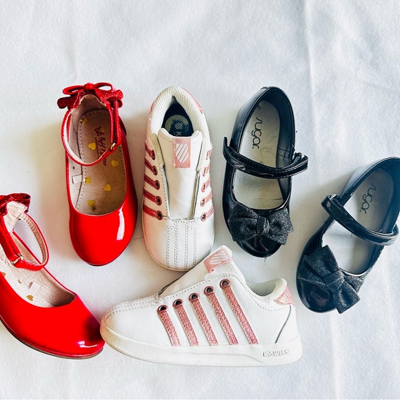 Pack of three pairs of shoes for girls size 8, in perfect condition - Picture 13 of 15